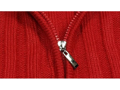 Sweter na zamek z kapturem r 4 - 104 cm red