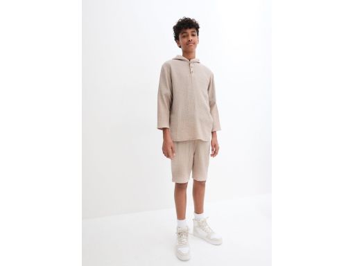 B.P.C komplet muślinowy chłopięcy bluzka i spodenki 116/122.