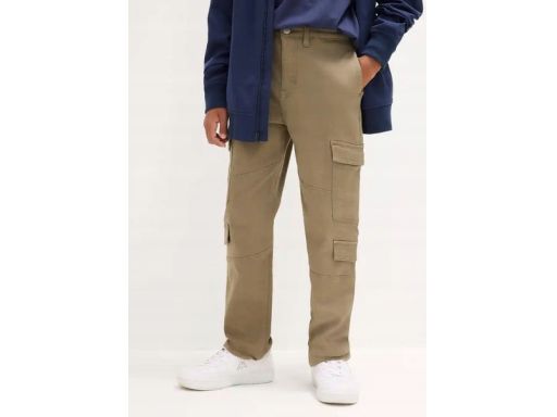 B.P.C spodnie cargo chłopięce młodzieżowe 182.