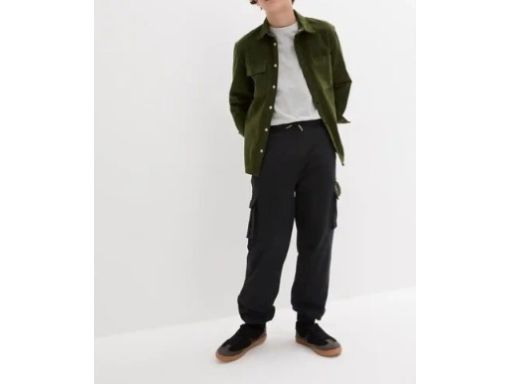 B.P.C zielona koszula chłopięca sztruksowa r.152/158